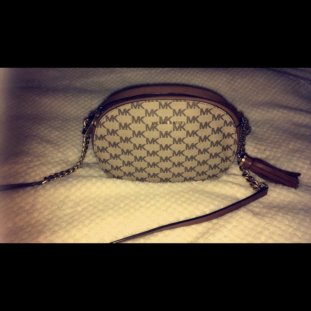 Michael Kors Cross Body